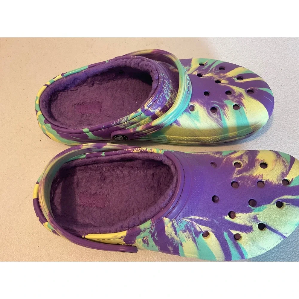 Crocs Classic Lined Clog Marble Tie Dye Purple Yellow Green Fleece Juniors J6
